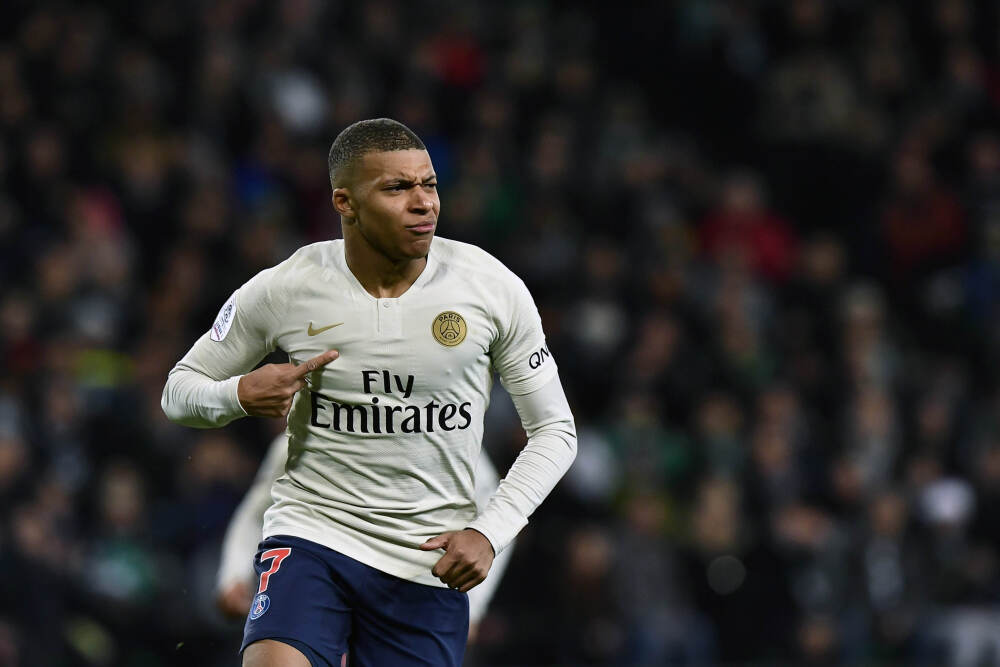 和讯投顾沈志华：大跌！高低切换！软件应用有机会？